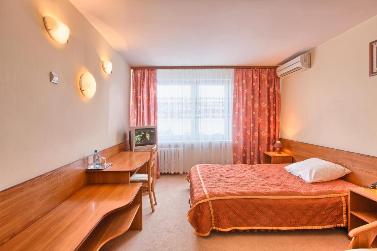 Hotel Jubilat Zamosc  Exterior photo